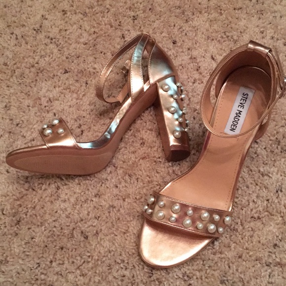 NWOT Steve Madden rose gold pearl heels - Picture 2 of 4